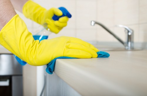 Professional communication during a carpet cleaners complaint